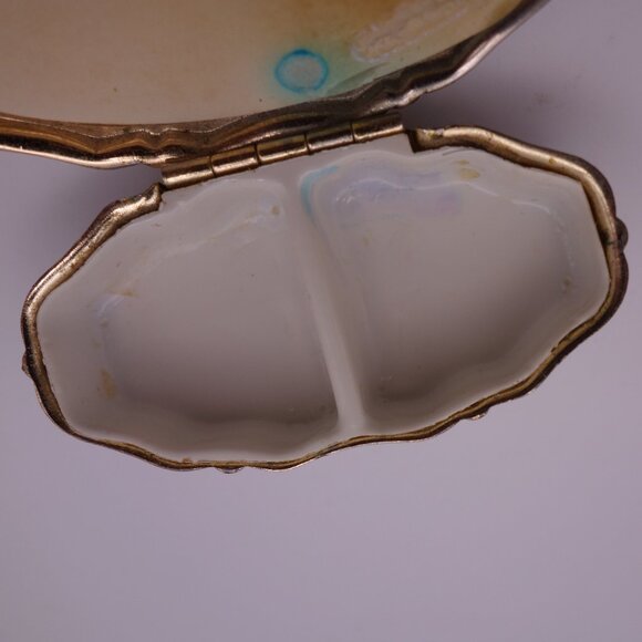 Vintage Metal Made in Japan Pill Box with Ceramic Top featuring Flower Design - Picture 12 of 14